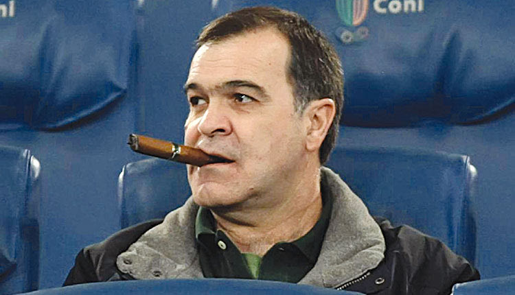 Κέρδισαν