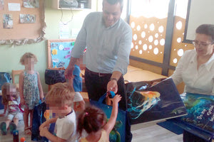 ΠΛΑΣΤΙΚΗ ΣΑΚΟΥΛΑ: Τα παιδιά μαθαίνουν πώς να την αποφεύγουν