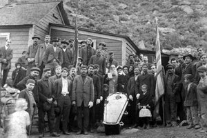 ΦΩΤΟ ΗΜΕΡΑΣ: Η κηδεία ενός Κρητικού στη Γιούτα, το 1924