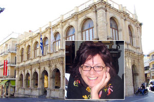 το προεκλογικό σκηνικό του Δήμου Ηρακλείου συμπληρώνεται με  την υποψηφιότητα της κ. Λιάνας Σταρίδα