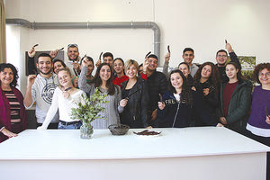 Έφηβοι επιχειρηματίες δημιούργησαν την επιχείρηση «ΧΑ..ΧΑ..ΧΑΡΟΥΠΙ»