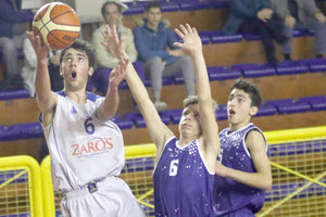 Φάση από το παιχνίδι Ηράκλειο-Κύδων στους παίδες