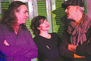 Η  μουσικοθεατρική παράσταση  “Βασίλης Τσιτσάνης: Ασκηση  2“ στο Θέατρο Κάτω