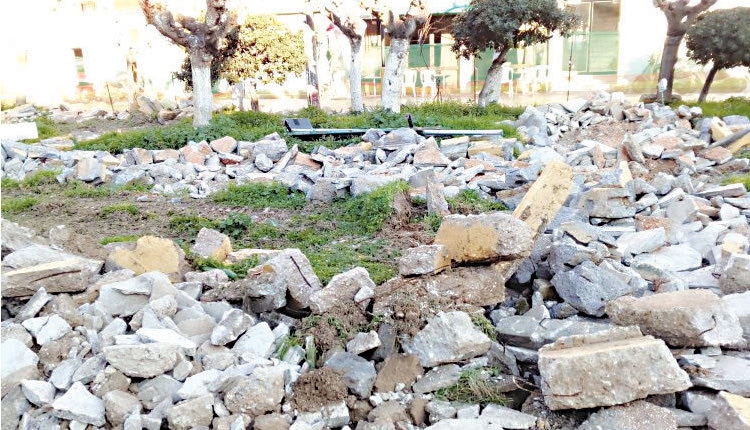 εργασίες αναβάθμισης του κεντρικού πάρκου επί της οδού Κανάρη στον Κατσαμπά