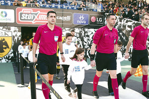 Έξαλλοι στον ΟΦΗ με τη διαιτησία του Βρέσκα