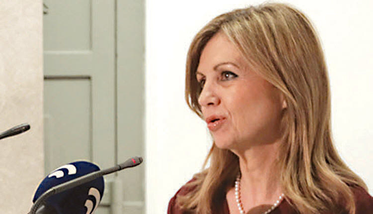 η υφυπουργός Παιδείας Μερόπη Τζούφη