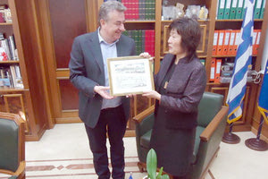 Στην Περιφέρεια Κρήτης η πρέσβειρα της Κίνας