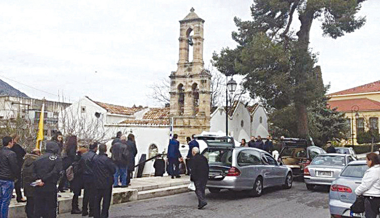 Βουβός πόνος στις Αρχάνες για τη Μαριλένα και τη μητέρα της