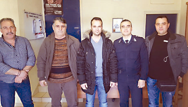 Επισκέψεις συνδικαλιστών στα αστυνομικά τμήματα