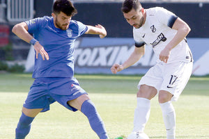 ο Παπαστεριανός