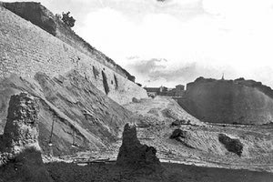 ΦΩΤΟ ΗΜΕΡΑΣ: Επιχωματώσεις για να γίνει δρόμος!