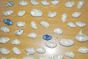 αυτοσχέδιες συσκευασίες ηρωίνης