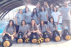 Η ομάδα γυναικών υδατοσφαίρισης (πόλο) του ΟΦΗ