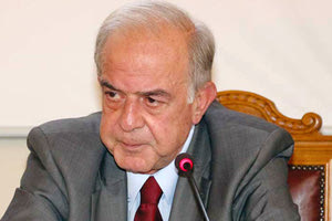 Ο δήμαρχος Ηρακλείου Βασίλης Λαμπρινός