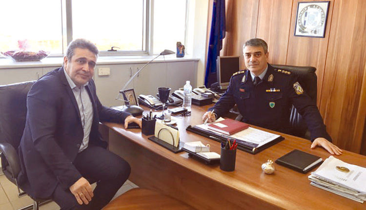 Ο Νίκος Ηγουμενίδης με τον Νίκο Σπυριδάκη