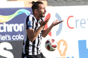 ο Κώστας Γιαννούλης