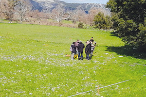 ανασκαφικές εργασίες που βρίσκονται σε εξέλιξη στο χωριό Πλάτη του δήμου Οροπεδίου Λασιθίου