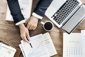 Επιχειρείν