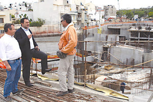 Ο κ. Κουράκης, ως δήμαρχος Ηρακλείου, παρακολουθούσε την πορεία κατασκευής του ΠΣΚΗ από το 2006 έως και το 2014