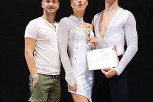 Οι τρεις χορευτές-αθλητές από το Ηράκλειο Ιωάννης Σουλακιώτης, Ανναλή Κοκορέλια και Κωνσταντίνα Κωστογιάννη θα διαγωνιστούν σε διεθνή διαγωνισμό Latin χορών