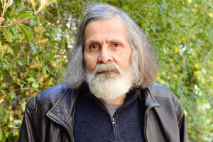 Ο συγγραφέας της “Σταματίας, το γένος Αργυροπούλου”, Κώστας Σωτηρίου μιλά στην “Π”