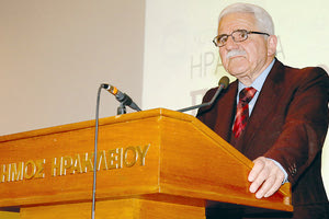 Ο Μανώλης Βασιλάκης επιχειρεί την επιστροφή στη Λότζια