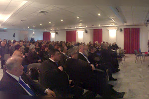 εκδηλωση που οργάνωσε στον Κρουσώνα, το Μουσείο Ελληνικής Παραδοσιακής Μουσικής, Μουσικών Οργάνων, Έρευνας και Τεκμηρίωσης «Θύραθεν»