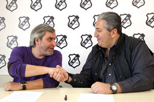 Δανδάλης και Μπούσης έδωσαν τα χέρια και υπέγραψαν για το μέλλον του ΟΦΗ