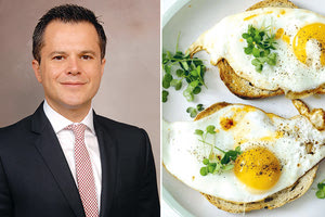 Τελικά να τρώμε ή να μην τρώμε αυγά; Την απάντηση δίνει στην “Π” ο επίκουρος καθηγητής Καρδιολογίας της Ιατρικής Σχολής του Πανεπιστημίου Χιούστον Κωνσταντίνος Χαριτάκης.