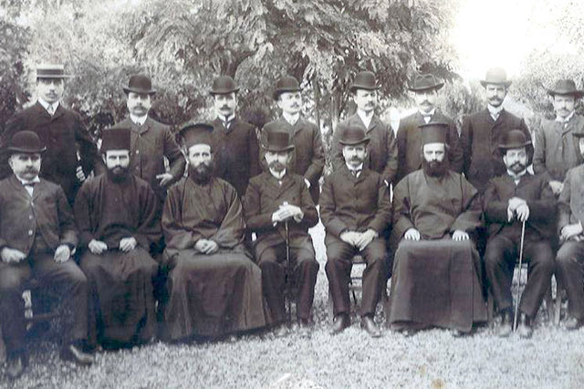 ΦΩΤΟ ΗΜΕΡΑΣ: 1906, oι καθηγητές εν Χανίοις