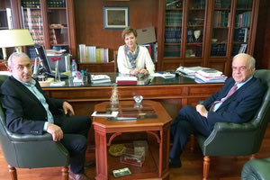 O δήμαρχος Ηρακλείου Βασίλης Λαμπρινός συναντήθηκε με την υπουργό Προστασίας του Πολίτη Όλγα Γεροβασίλη