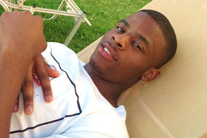 O 19χρόνος Tyller, ο οποίος μαχαιρώθηκε μέχρι θανάτου ανήμερα των γενεθλίων του στα Μάλια