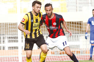 ΕΡΓΟΤΕΛΗΣ ΜΕ ΤΑ ΤΡΙΚΑΛΑ