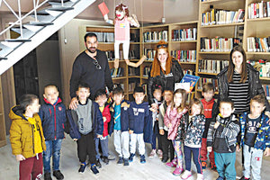 Με παιδικές φωνές και χαμόγελα γέμισε η Δημοτική Βιβλιοθήκη Μαλεβιζίου στο Γάζι, την Παγκόσμια Ημέρα Παιδικού Βιβλίου