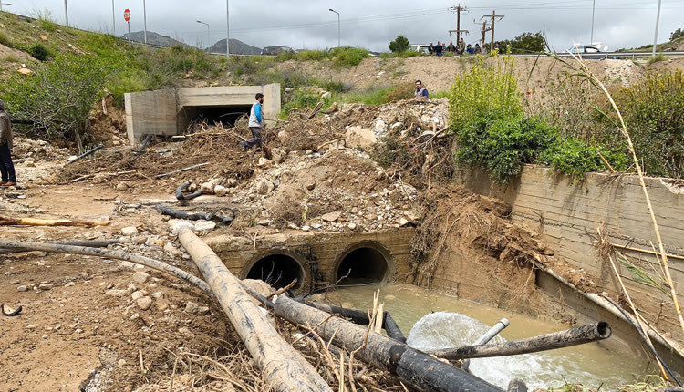αποκατάσταση των ζημιών που προκλήθηκαν από τις αλλεπάλληλες κακοκαιρίες κι έπληξαν την Κρήτη