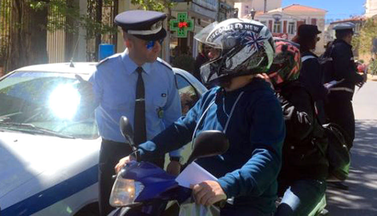 έλεγχοι τροχαίας κράνος