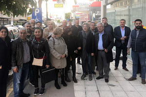 Περιοδεία σε καταστήματα της κεντρικής λεωφόρου Ελ. Βενιζέλου στο Γάζι πραγματοποίησε το τελευταίο διήμερο ο δήμαρχος Μαλεβιζίου Κώστας Μαμουλάκης με στελέχη της δημοτικής Αρχής και νέους υποψήφιους συμβούλους