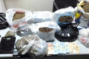 ΥΠΑΙΘΡΙΑ “ΚΑΒΑΝΤΖΑ” ΜΕ 7 ΚΙΛΑ ΚΑΝΝΑΒΗΣ