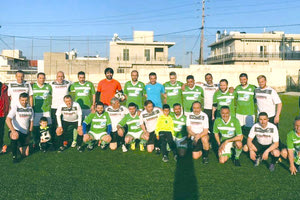 Οι ομάδες Παλαιμάχων του ΠΟΑ και του ΟΦΗ συμμετείχαν μεταξύ άλλων στο τουρνουά για τον Στάθη Καραταράκη