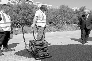 26 εκατ. από τον Δήμο  για τις ασφαλτοστρώσεις
