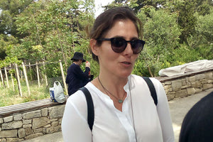 Ξαφνική επίσκεψη της Μπέτυς στην Κνωσό