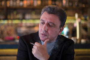 Η “αυλή των Μπουφόνων” και η παρέα των φίλων