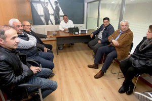 Συνάντηση Κουράκη με τους εμπόρους