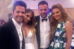 “ο γάμος της χρονιάς”: Ο Σωτήρης Κυρανάκος και η Ήρα Βουτσαλά (κόρη του θρυλικού “Μπλομπλού”) ένωσαν τις ζωές τους στον Ιερό Ναό του Αγίου Νικολάου Αλικαρνασσού.