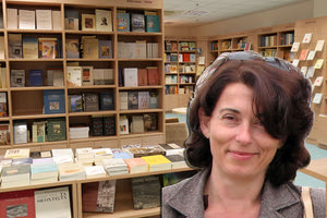 Η διευθύντρια των των Πανεπιστημιακών Εκδόσεων Κρήτης κ. Διονυσία Δασκάλου,