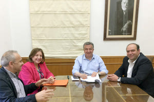 έργα 7,5 εκατομμυρίων ευρώ από το LEADER, υπογράφτηκαν χθες από τον περιφερειάρχη Κρήτης Σταύρο Αρναουτάκη.