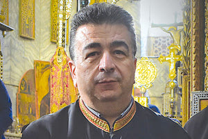 ο πρωτοψάλτης Ανδρέας Γιακουμάκης