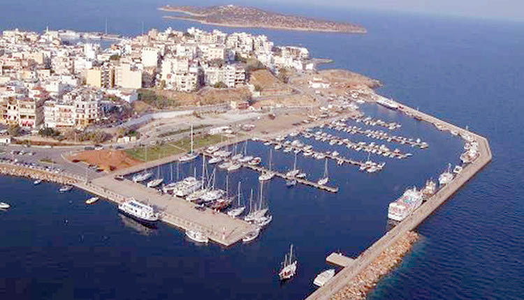 Η μαρίνα Αγίου Νικολάου