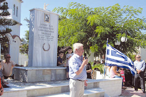 Αποκαλυπτήρια προτομής για τον Βασίλη Φθενό