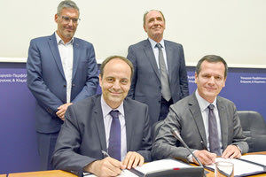 ΗΛΕΚΤΡΙΚΗ ΔΙΑΣΥΝΔΕΣΗ ΚΡΗΤΗΣ - ΠΕΛΟΠΟΝΝΗΣΟ: H υπογραφή δανειακής σύμβασης της Ευρωπαϊκής Τράπεζας Επενδύσεων και του Ανεξάρτητου Διαχειριστή Μεταφοράς Ηλεκτρικής Ενέργειας.